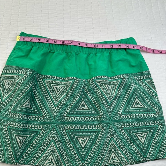 Patagonia Aztec Baggies Green Mini Skirt with Geometric Design With Pockets - Picture 5 of 12